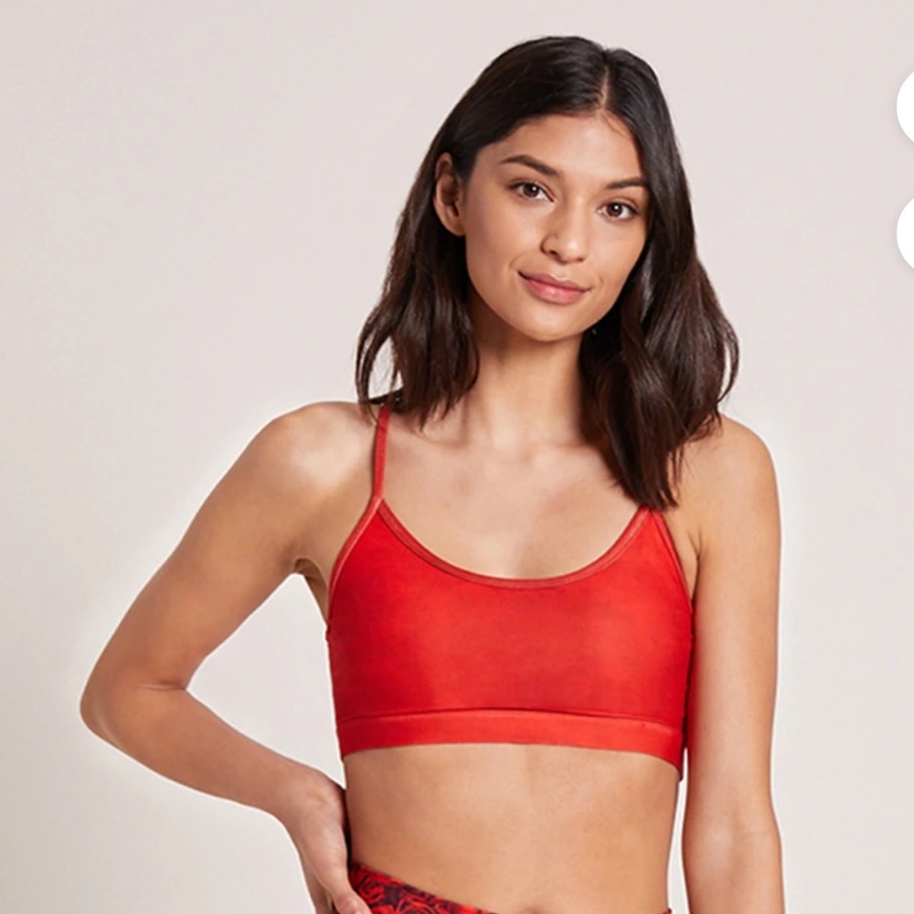 ♦️Niyama Sol ♦️ Asana ♦️Sports Bra ♦️ Cherry